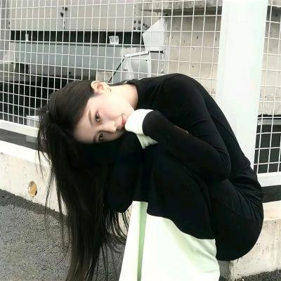 阳光下的影子